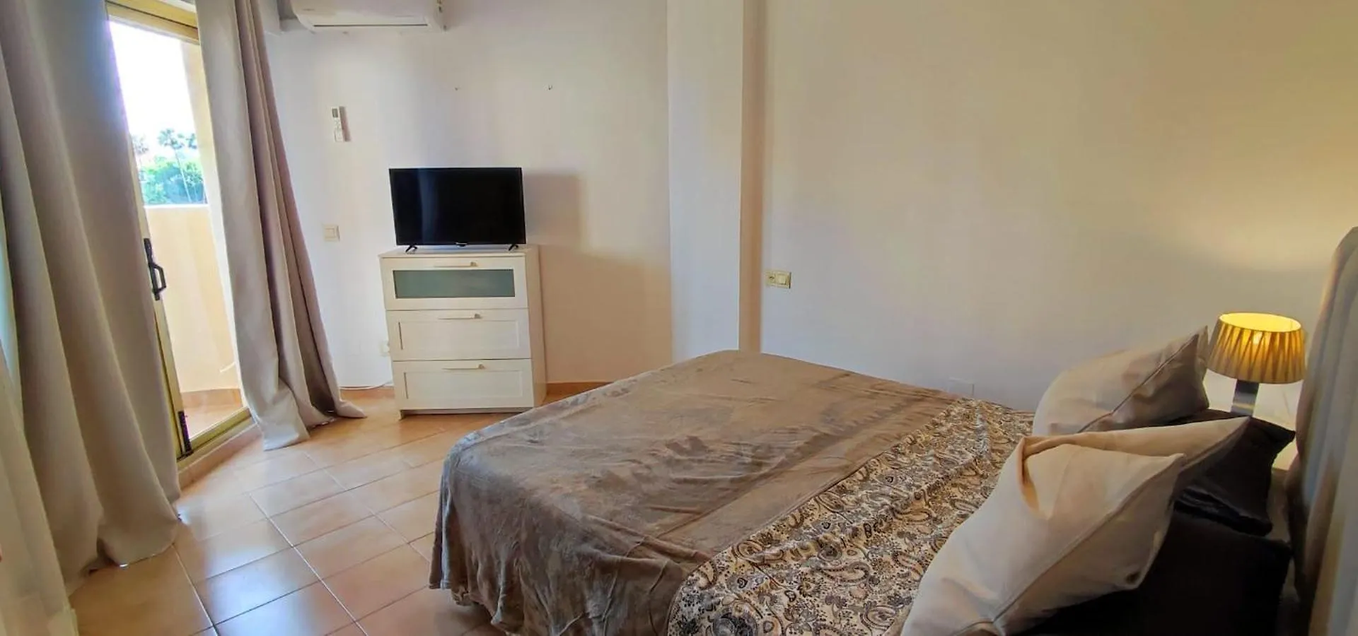 Apartamento 3 Dormitorios 2 Banos - Playa Del Castillo Sohail !! Fuengirola