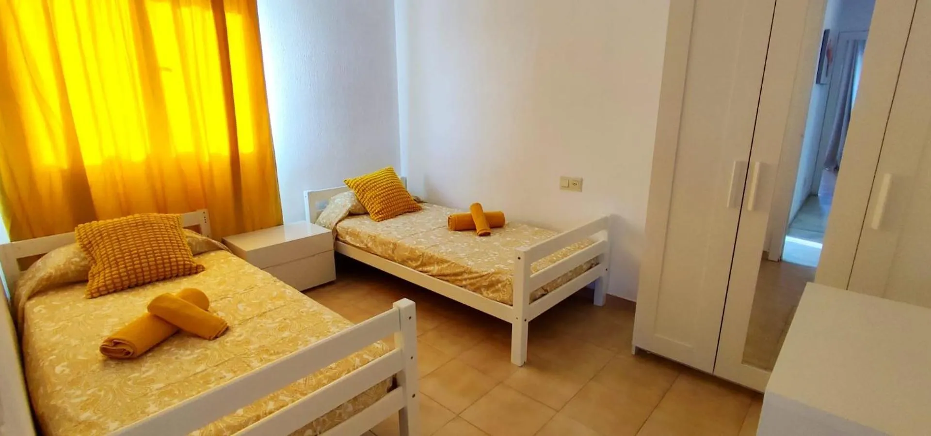 Apartamento 3 Dormitorios 2 Banos - Playa Del Castillo Sohail !! Fuengirola